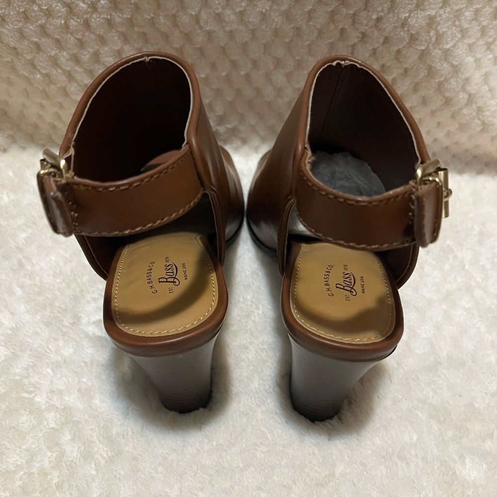 BASS PEEP TOE CYDNEY BOOTIES SIZE 8.5 IN BROWN NWT! - Picture 3 of 4